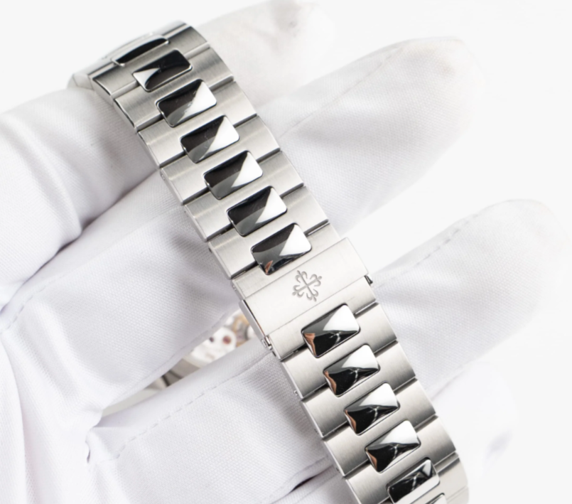Patek Philippe Nautilus