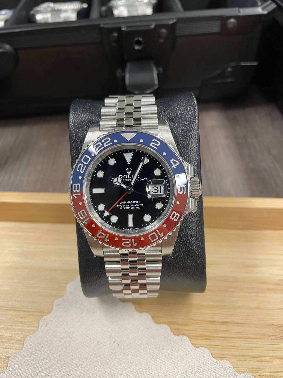 Rolex GMT-Master ll Pepsi